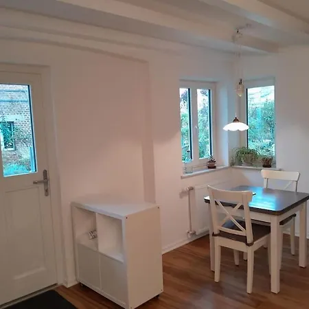 Gaestehaus Siebengebirge شقة كونغسوينتر